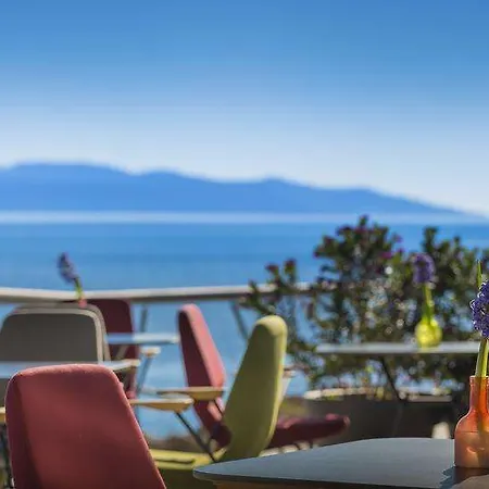 Hotel Design Navis 5*